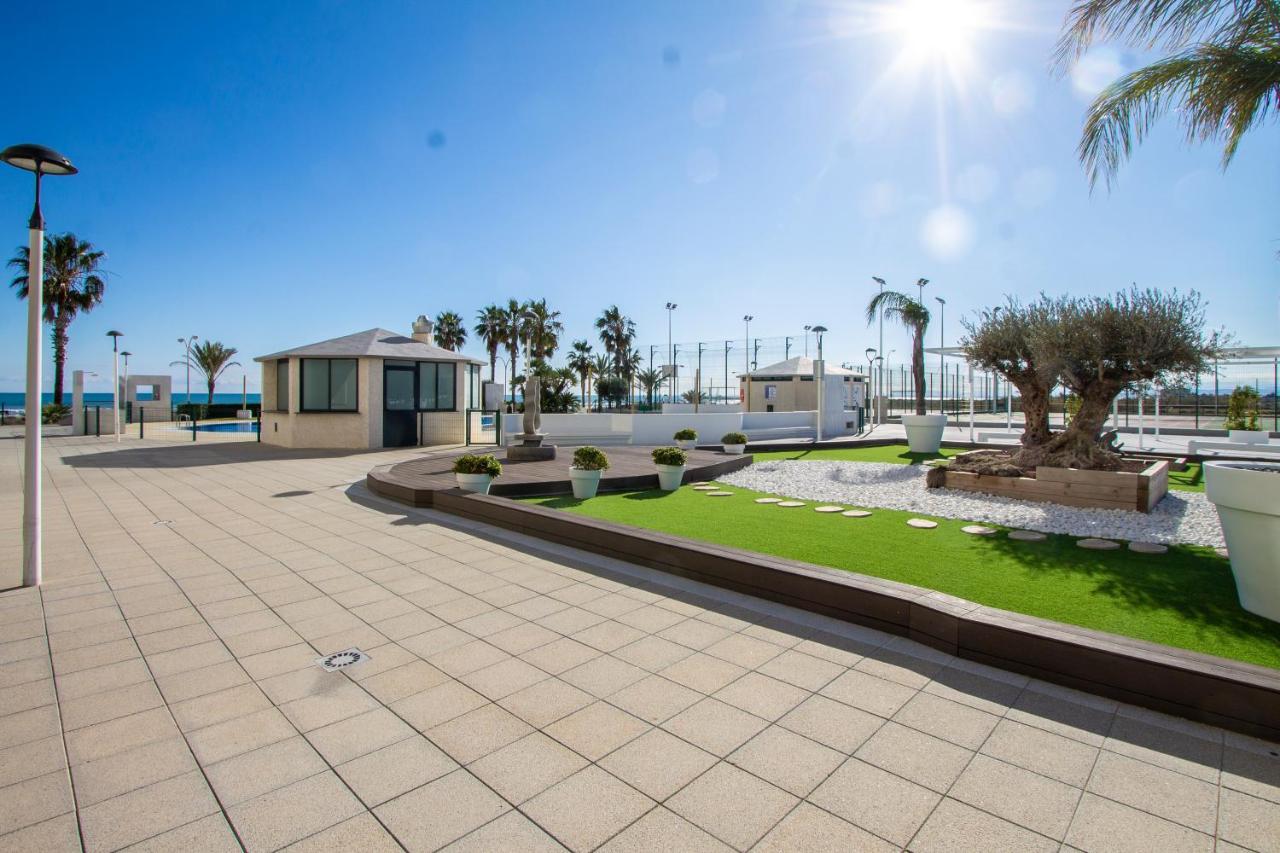Espacio 3 - Primera Linea De Playa Кульєра Екстер'єр фото